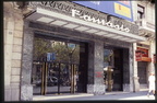 09 200 486w